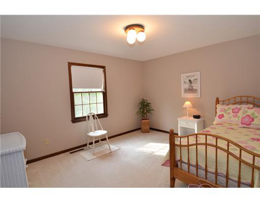 60788 Whispering Hills Dr, South Bend, IN 46614 photo 16