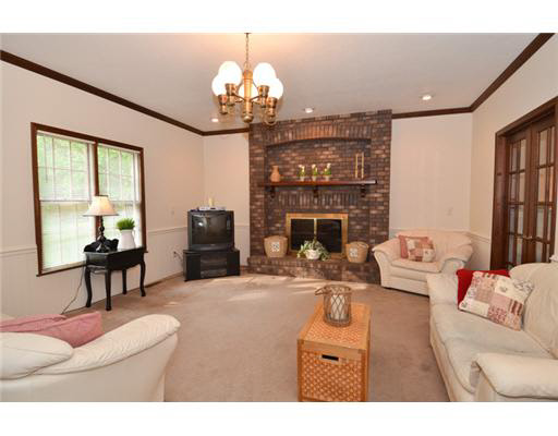 60788 Whispering Hills Dr, South Bend, IN 46614 photo 3