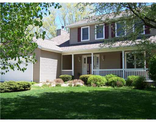 54752 Winding Brook Dr, Mishawaka, IN 46545 photo 1