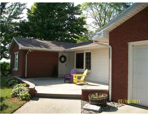 11255 Madison Rd, Mishawaka, IN 46544 photo 2