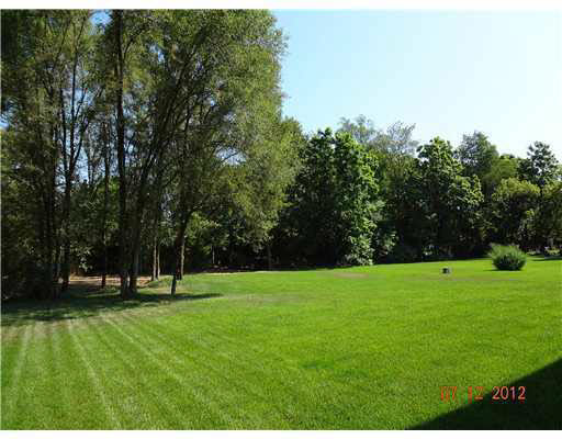 19241 Copper Brook Dr, South Bend, IN 46637 photo 2