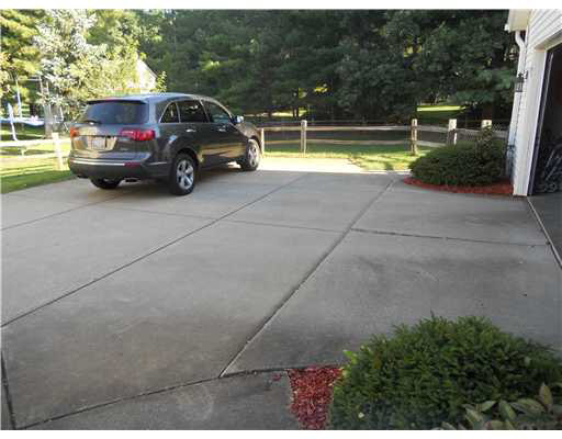 51497 Wetherington Ct, Granger, IN 46530 photo 9