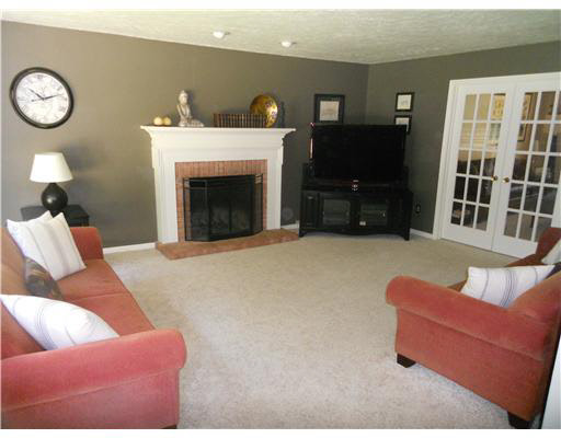 51497 Wetherington Ct, Granger, IN 46530 photo 2