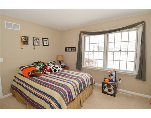 14869 Copper Penny Dr, Granger, IN 46530 photo 10