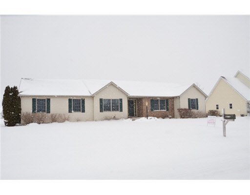 14869 Copper Penny Dr, Granger, IN 46530 photo 1