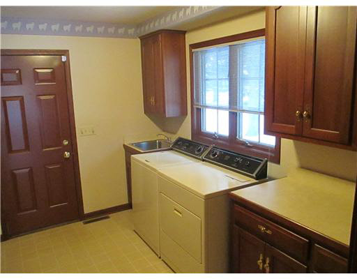 16285 Candlewycke Ct, Granger, IN 46530 photo 22