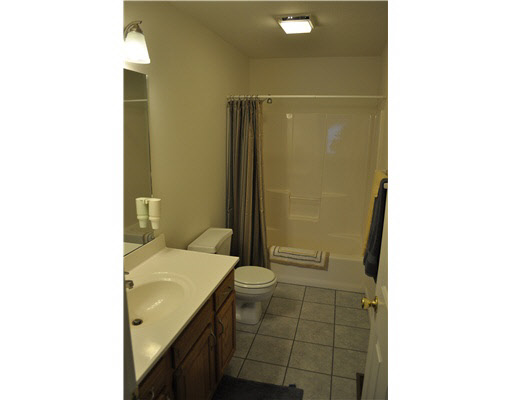 22129 Pine Hollow Ln, South Bend, IN 46628 photo 18
