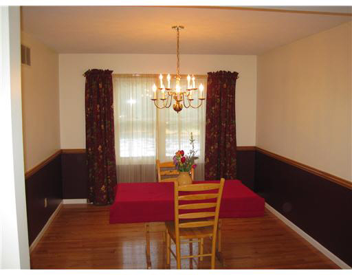 22129 Pine Hollow Ln, South Bend, IN 46628 photo 7