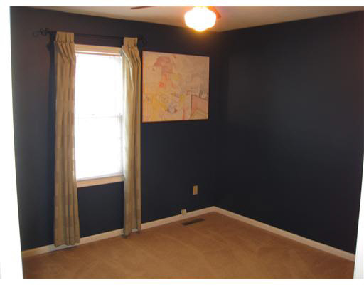 22129 Pine Hollow Ln, South Bend, IN 46628 photo 15