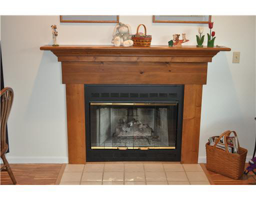 22129 Pine Hollow Ln, South Bend, IN 46628 photo 9