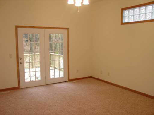 51268 Hickory Rd, Granger, IN 46530 photo 5
