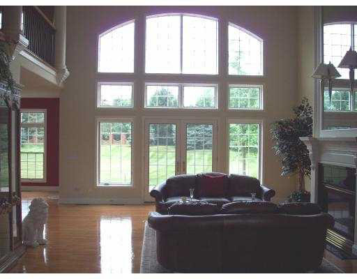 51483 Megan Ct, Granger, IN 46530 photo 2