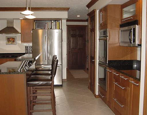 16690 Hampton Dr, Granger, IN 46530 photo 4