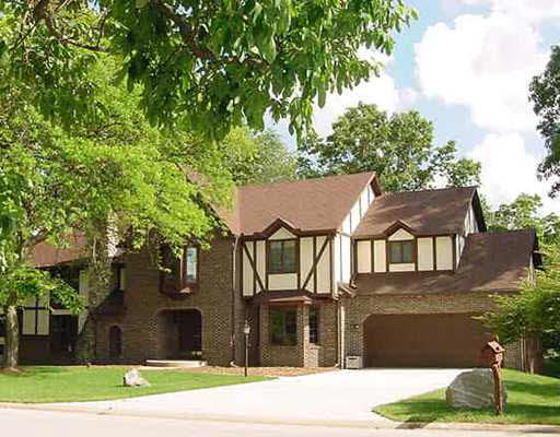 16690 Hampton Dr, Granger, IN 46530 photo 1