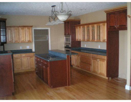 13879 Hearthside Dr, Granger, IN 46530 photo 6