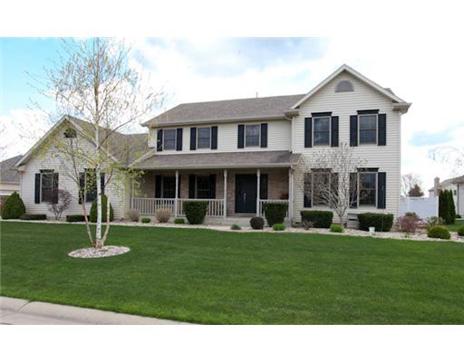50907 Stonebridge Dr, Granger, IN 46530 photo 1