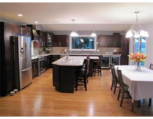 50600 Country Knolls Dr, Granger, IN 46530 photo 2