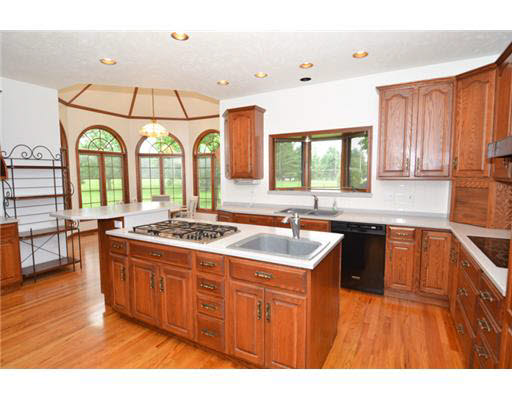 51150 Birch Rd, Granger, IN 46530 photo 2
