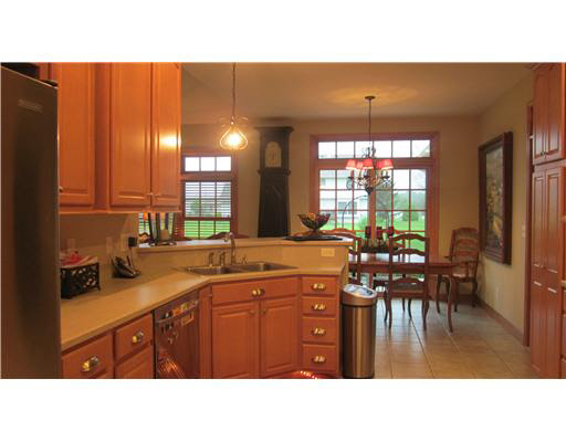 50929 Stonebridge Dr, Granger, IN 46530 photo 5