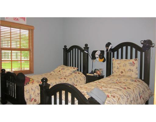 50929 Stonebridge Dr, Granger, IN 46530 photo 11