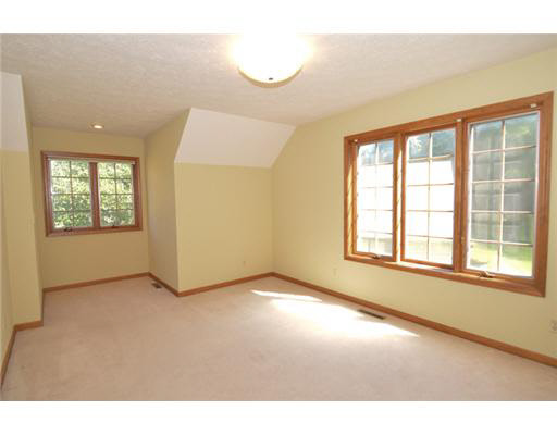 52468 Silverleaf Ct, Granger, IN 46530 photo 6