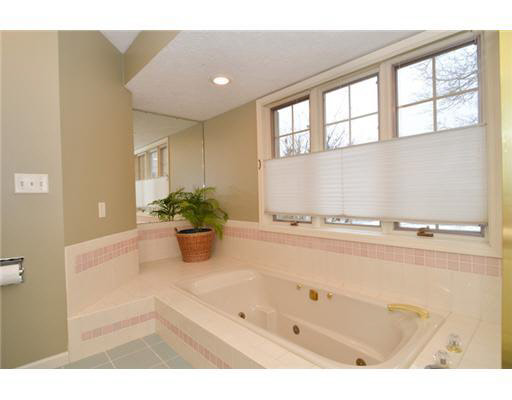 52468 Silverleaf Ct, Granger, IN 46530 photo 5