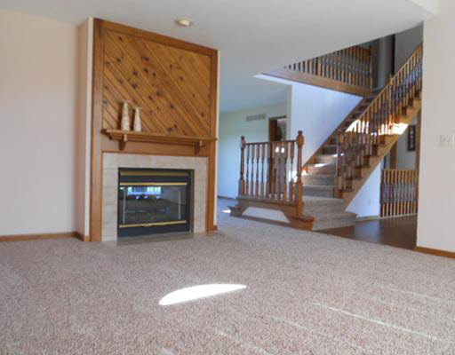 51670 Fox Pointe Ln, Granger, IN 46530 photo 3