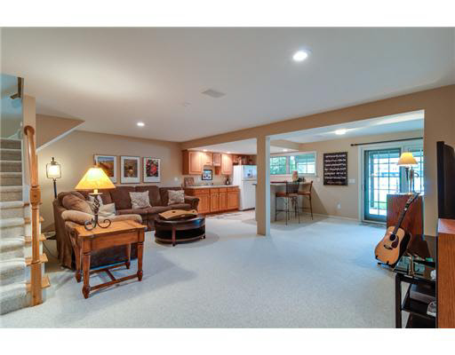 51703 Dartmore Dr, Granger, IN 46530 photo 20