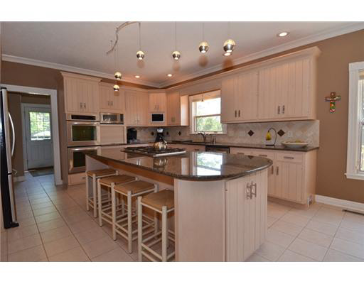 51725 Bluffside Ct, Granger, IN 46530 photo 6