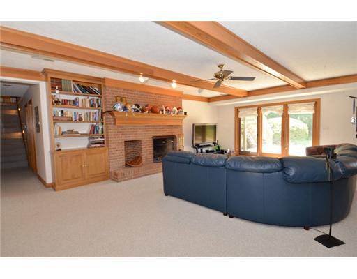 51725 Bluffside Ct, Granger, IN 46530 photo 16