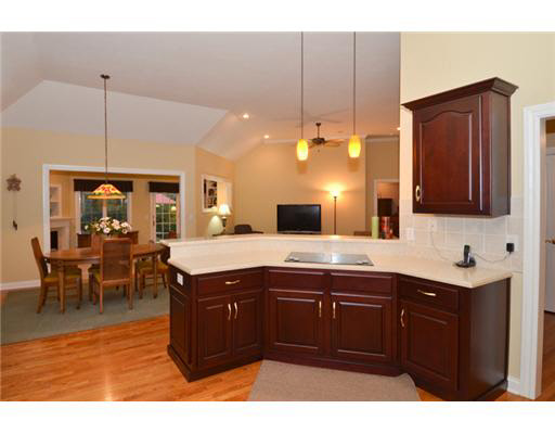 21600 Moyer Dr, South Bend, IN 46628 photo 3