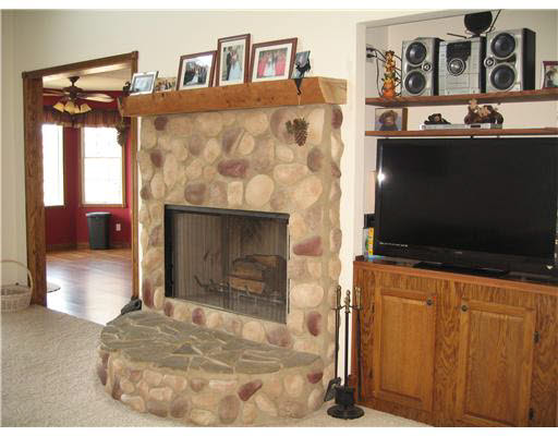 30195 Tyler Rd, Walkerton, IN 46574 photo 16