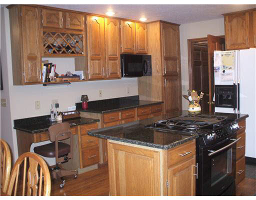 16373 Petro Dr, Mishawaka, IN 46544 photo 4