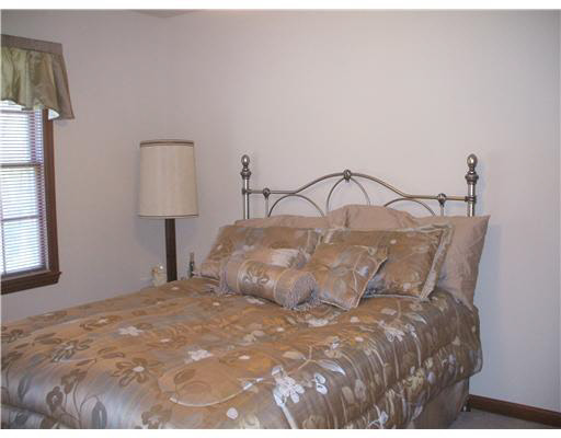 16373 Petro Dr, Mishawaka, IN 46544 photo 14
