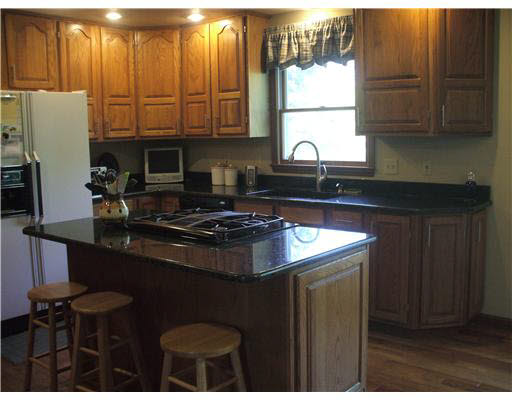 16373 Petro Dr, Mishawaka, IN 46544 photo 3