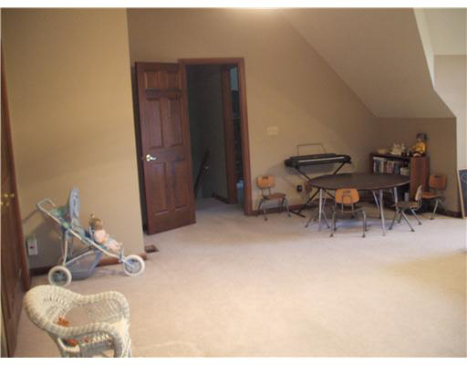 16373 Petro Dr, Mishawaka, IN 46544 photo 17