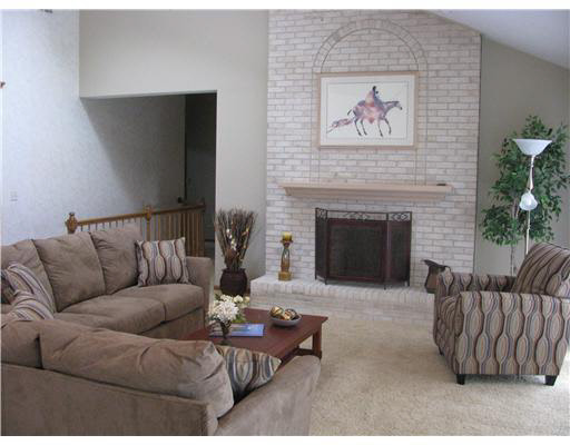 15075 Durham Way E, Granger, IN 46530 photo 3