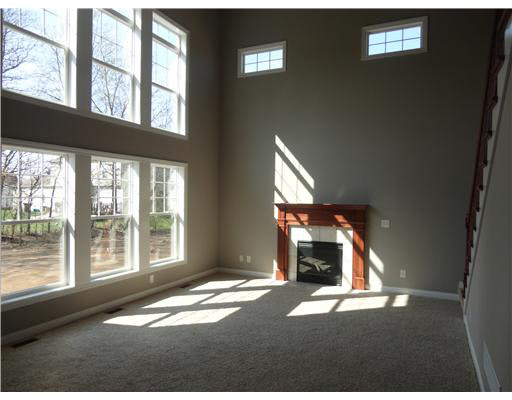 18188 Gilmore Dr, South Bend, IN 46637 photo 3