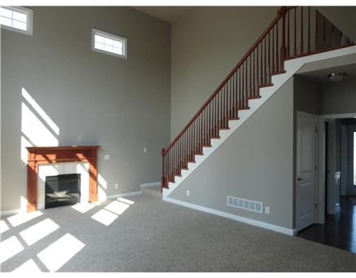 18188 Gilmore Dr, South Bend, IN 46637 photo 2