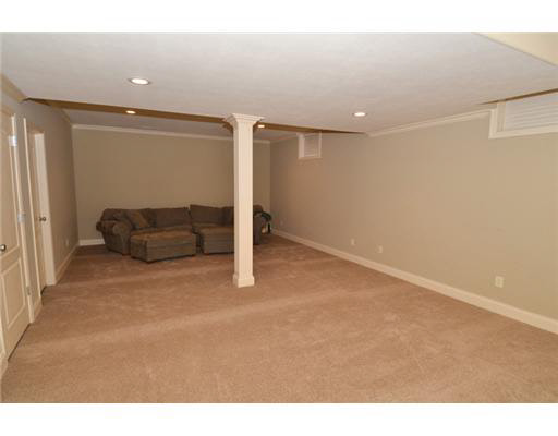 51211 Northfield Dr, Granger, IN 46530 photo 22