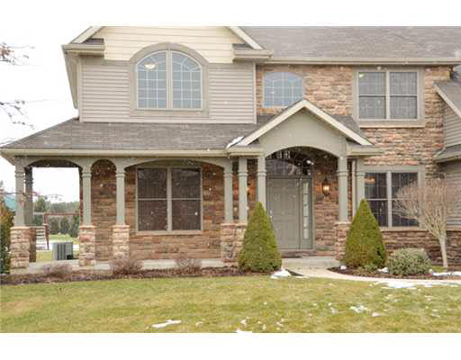 51211 Northfield Dr, Granger, IN 46530 photo 2