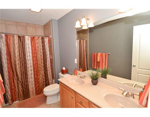 51211 Northfield Dr, Granger, IN 46530 photo 16