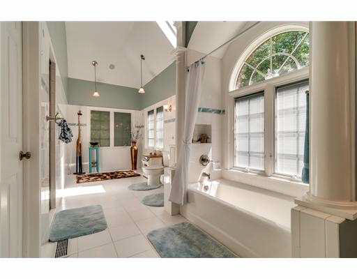16862 Orchard Ridge Ct, Granger, IN 46530 photo 11