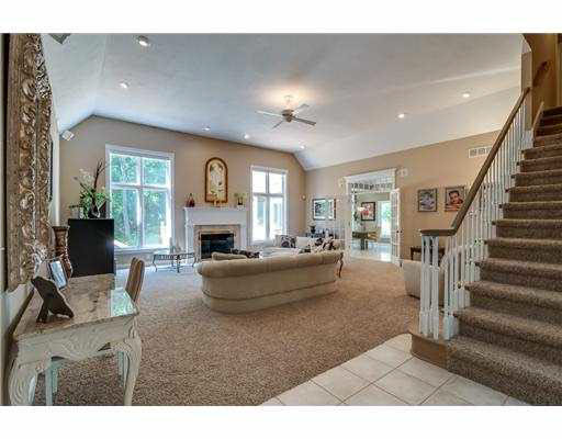 16862 Orchard Ridge Ct, Granger, IN 46530 photo 4