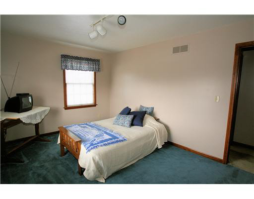 51861 Beech Rd, Granger, IN 46530 photo 9