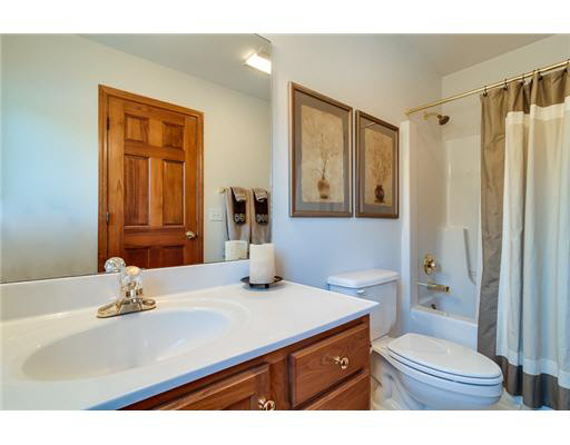 14689 Old Farm Rd, Granger, IN 46530 photo 18