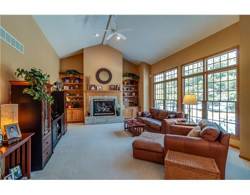 14689 Old Farm Rd, Granger, IN 46530 photo 8