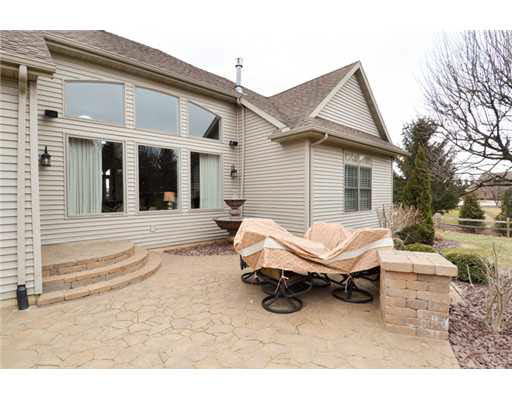 51281 Coveside Dr, Granger, IN 46530 photo 21