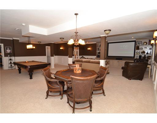 51281 Coveside Dr, Granger, IN 46530 photo 11