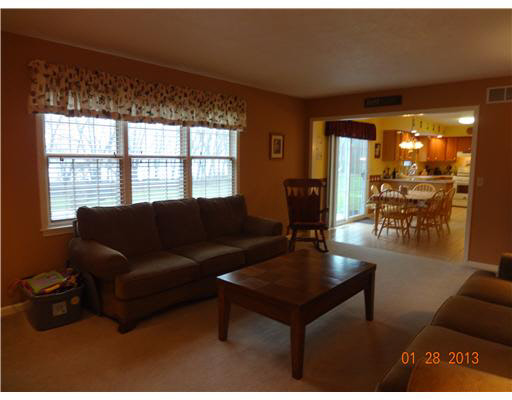 50769 Bromley Dr, Granger, IN 46530 photo 3